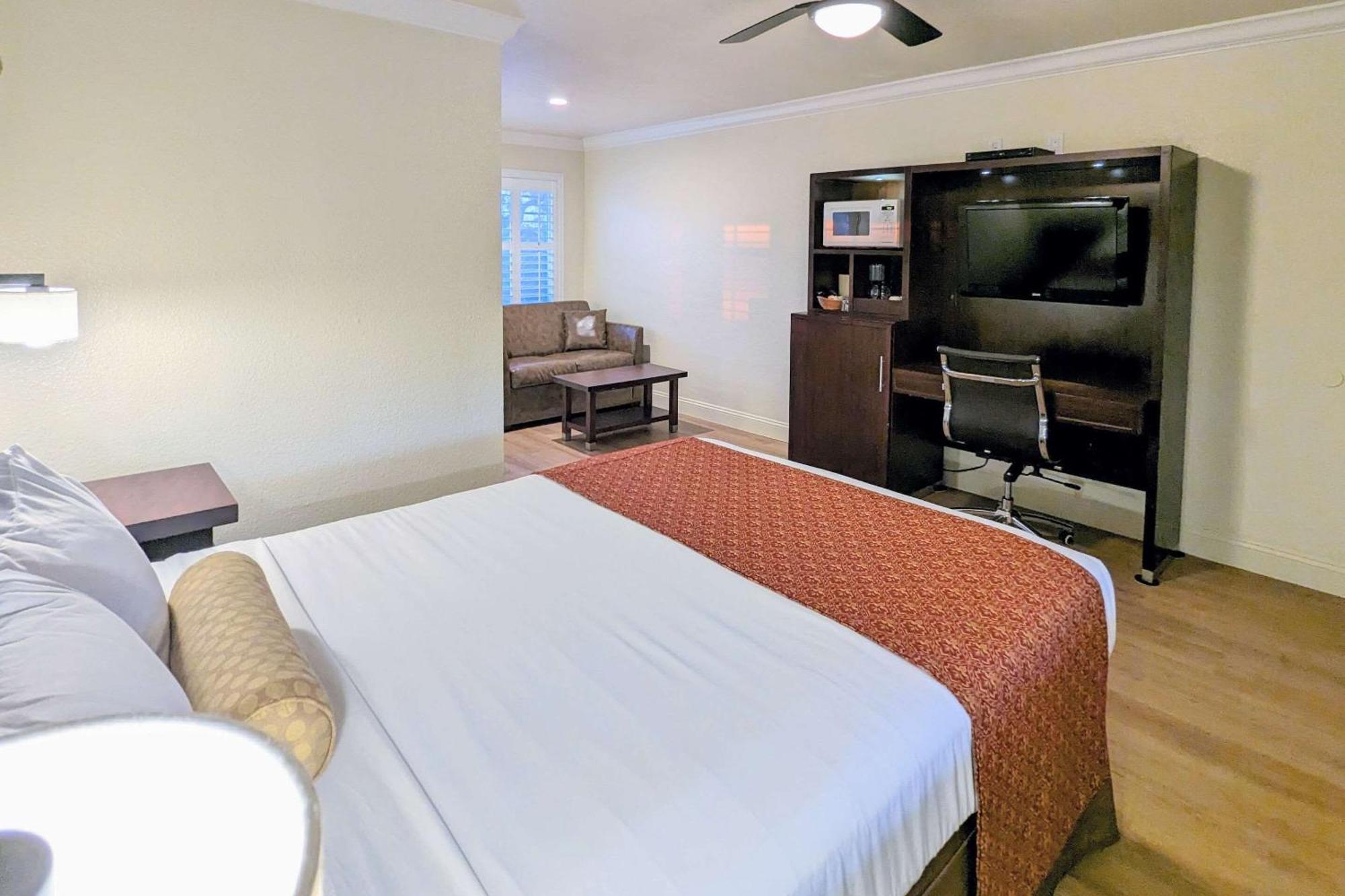Clarion Collection Wilkie'S Inn Pacific Grove - Monterey מראה חיצוני תמונה